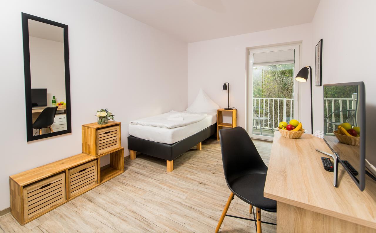 Hotel Flensburg Akademie ภายนอก รูปภาพ